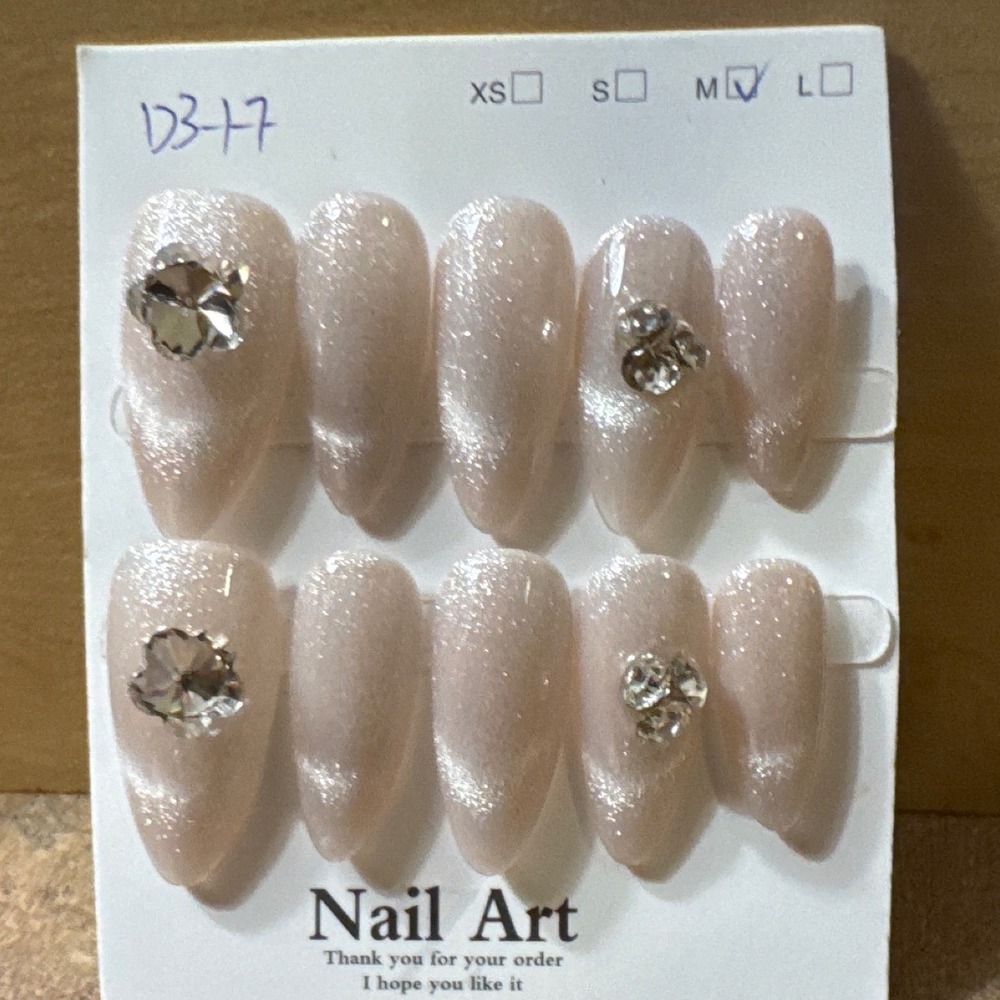 Cat Eye Press On Nails Medium Almond Champagne Pink 3D Crystal‎ Gems 10pc